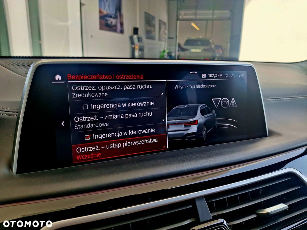 BMW Seria 7 - 23