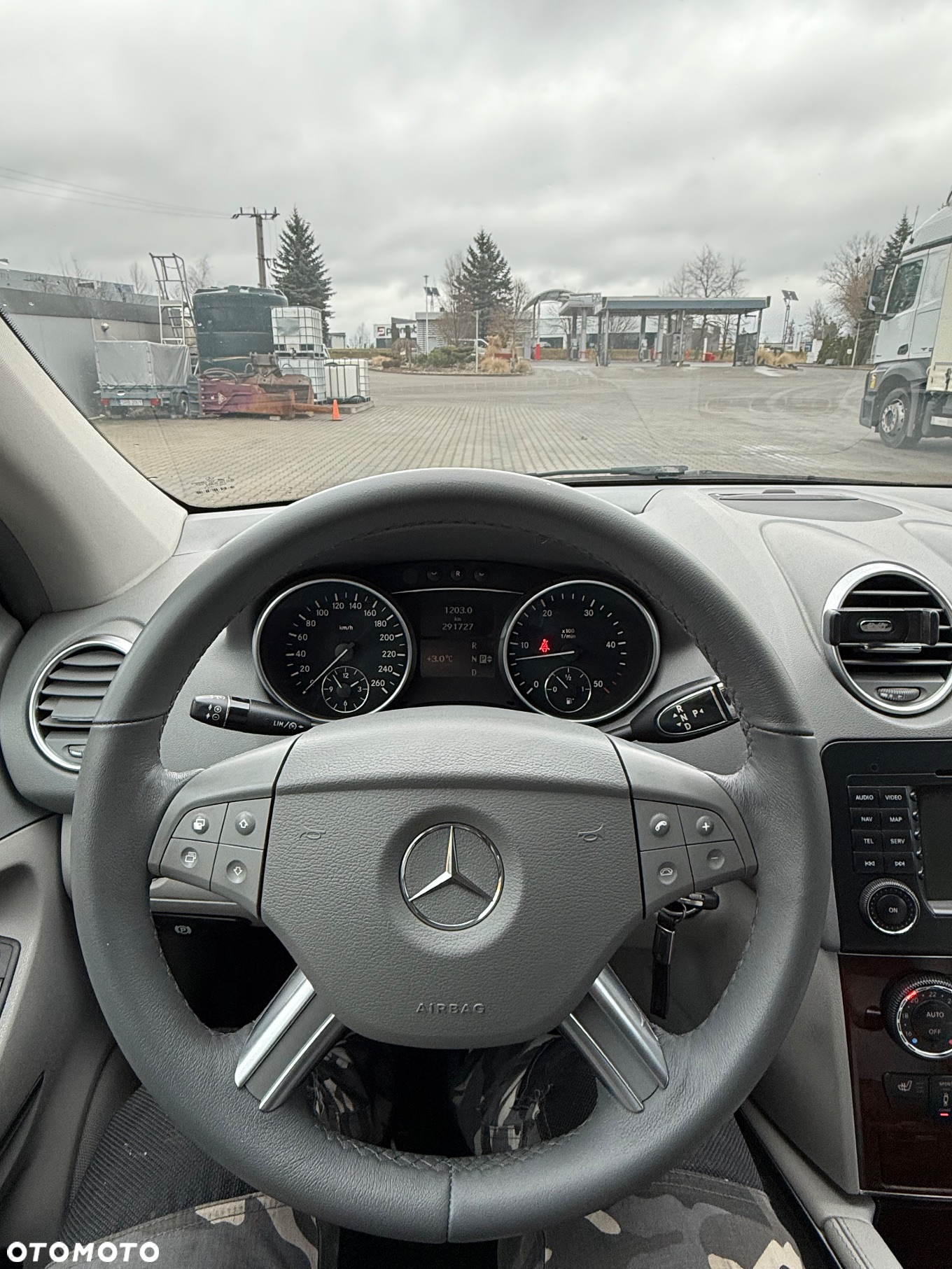 Mercedes-Benz ML - 5