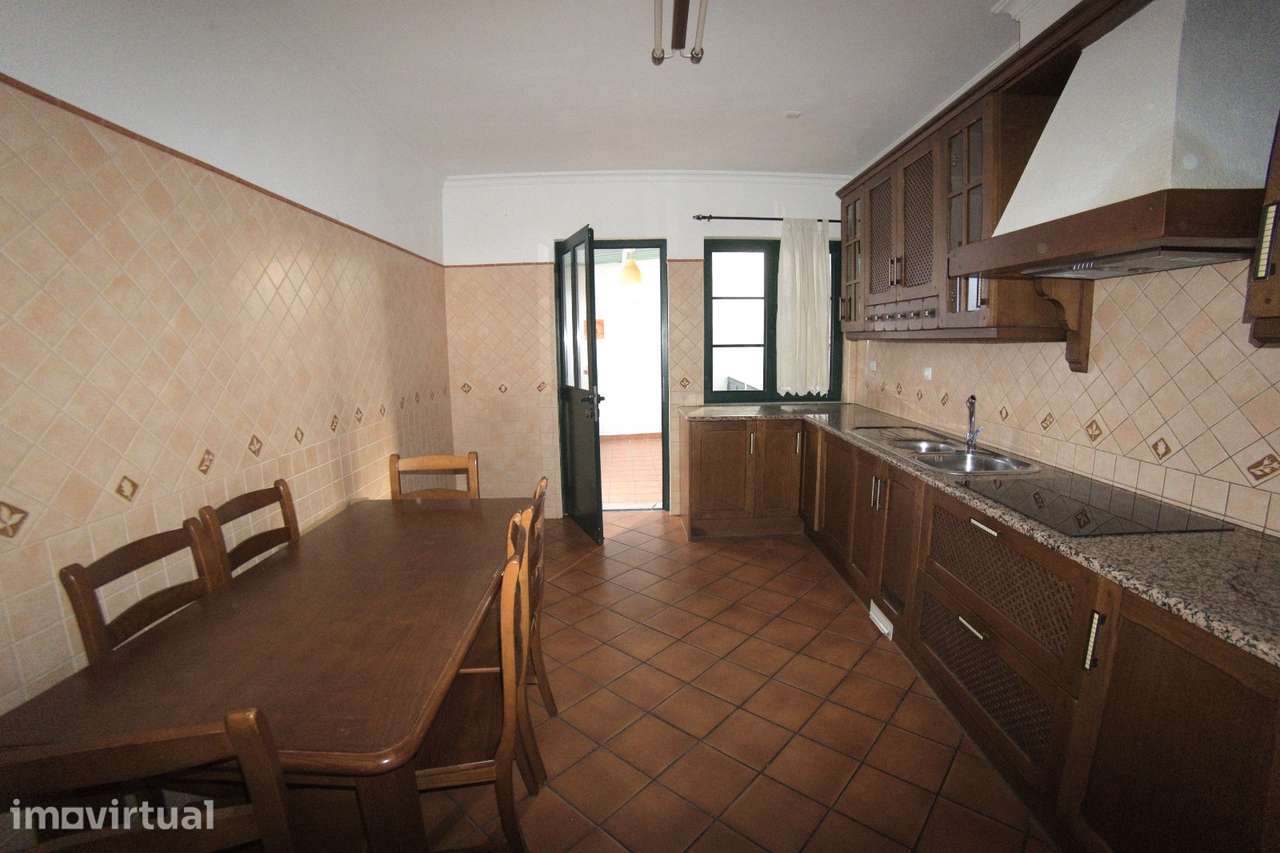 Moradia de 3 assoalhadas com terraço e sótão, em Moura - Grande imagem: 2/12