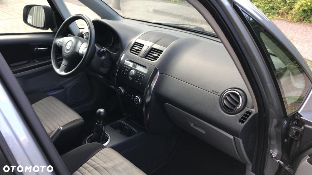 Suzuki SX4 1.6 VVT 4x4 Comfort - 3