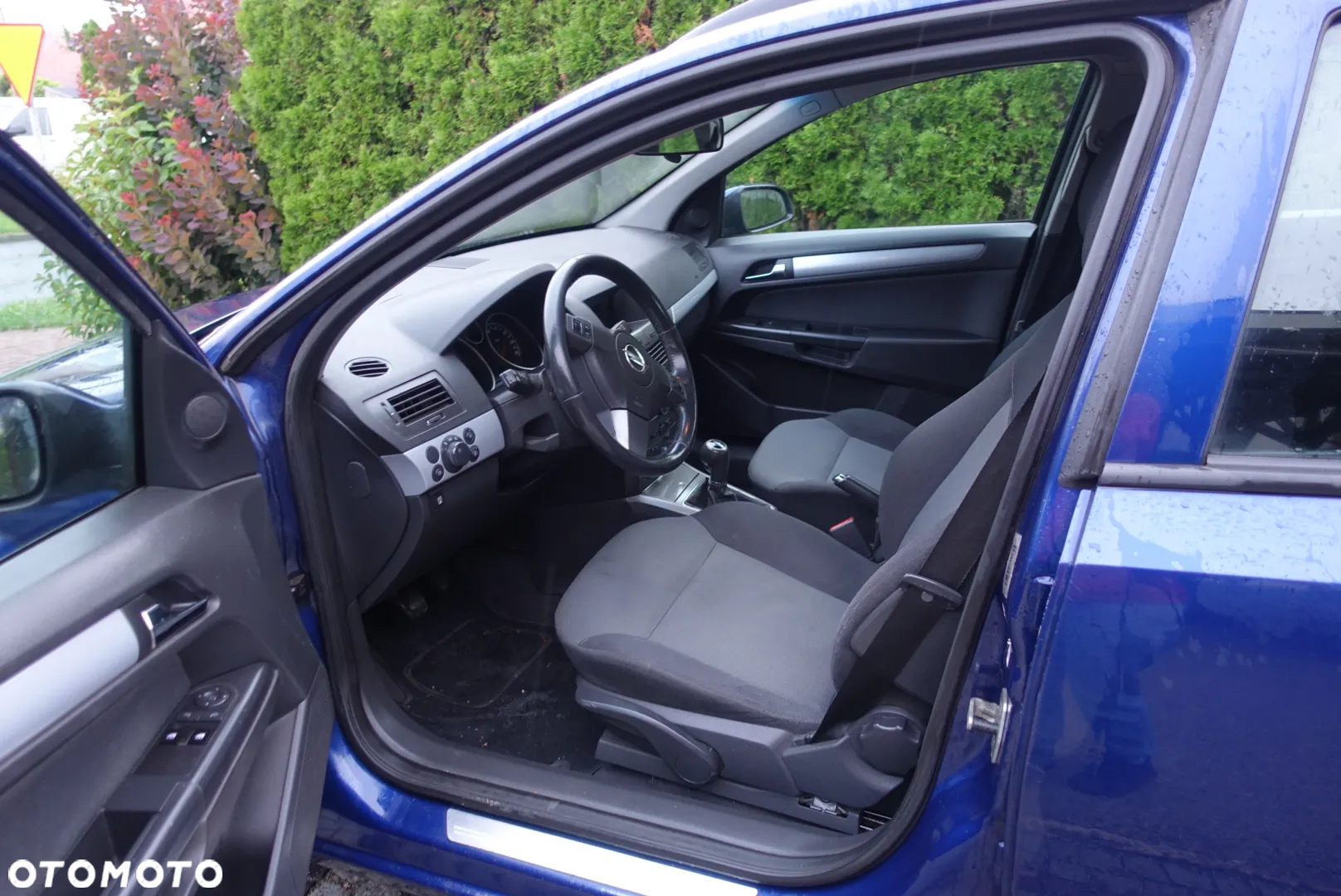 Opel Astra - 2