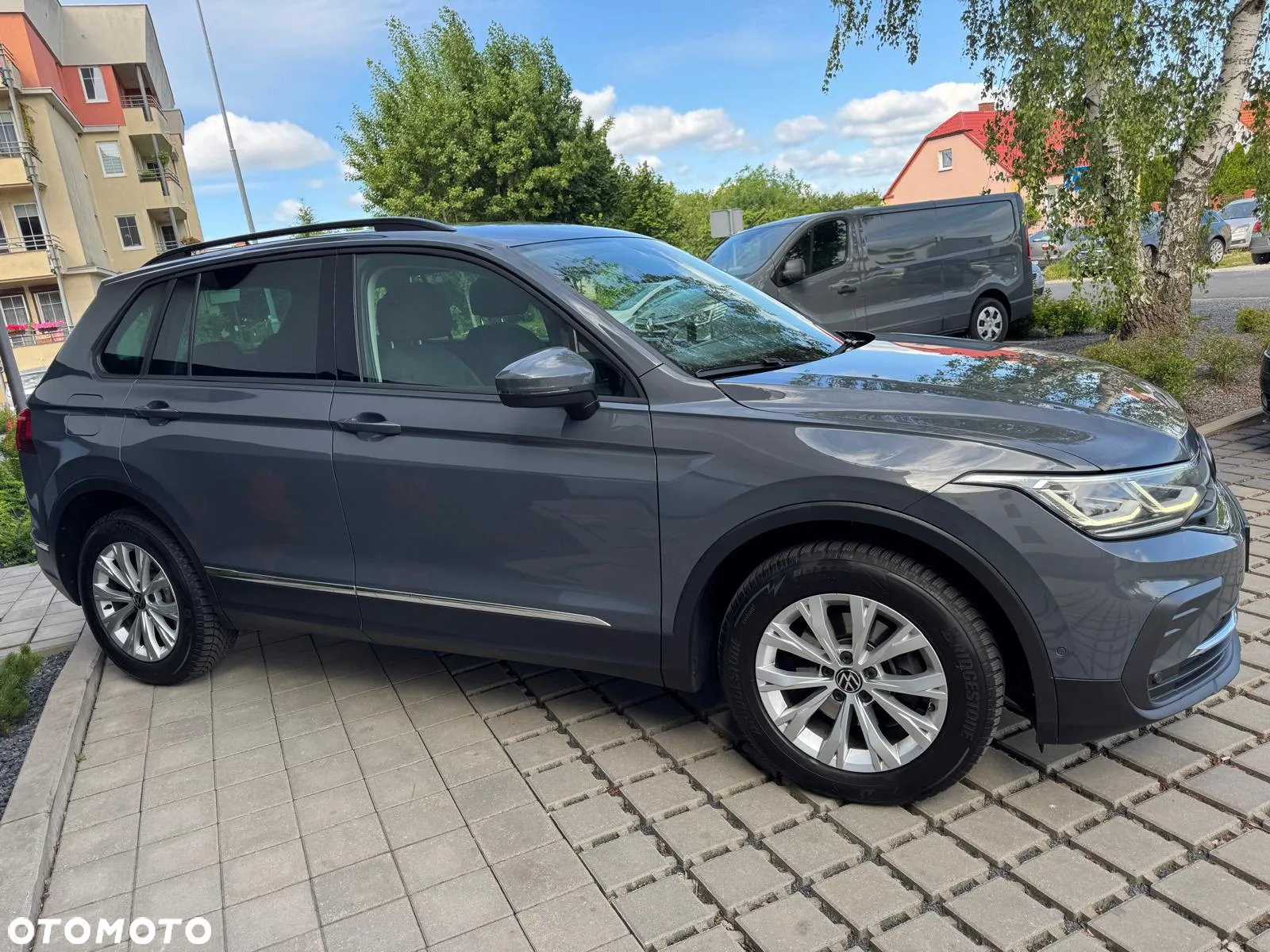 Volkswagen Tiguan 2.0 TDI SCR Life DSG - 4