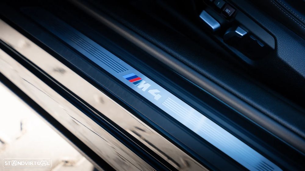 BMW M4 Coupe DKG Competition - 23