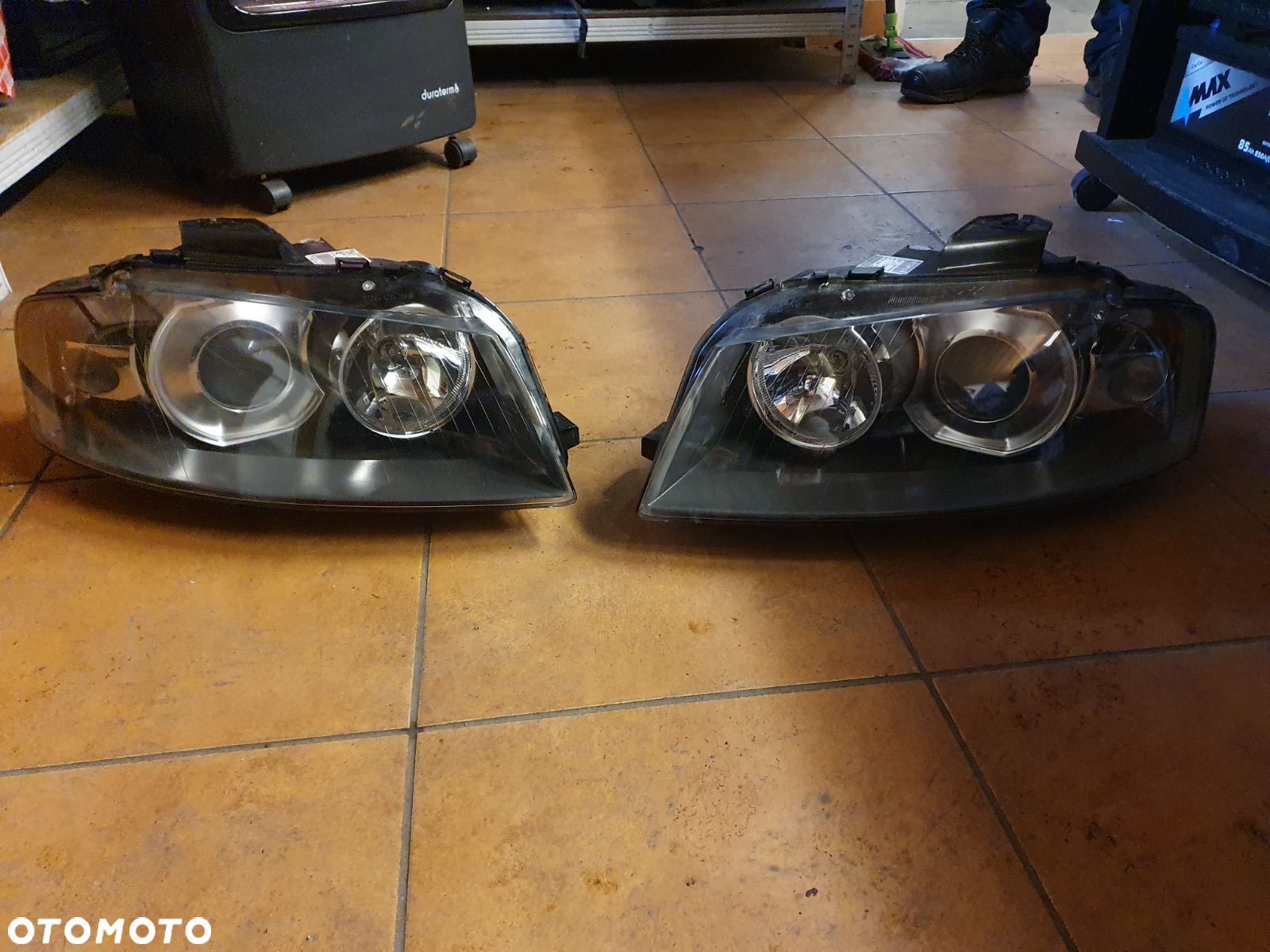 REFLEKTOR L/P AUDI A3 8P XENON EUROPA - 1