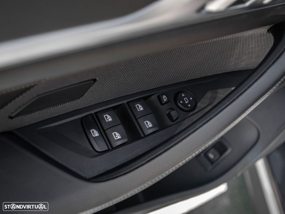 BMW i4 eDrive40 Pack Desportivo M - 34