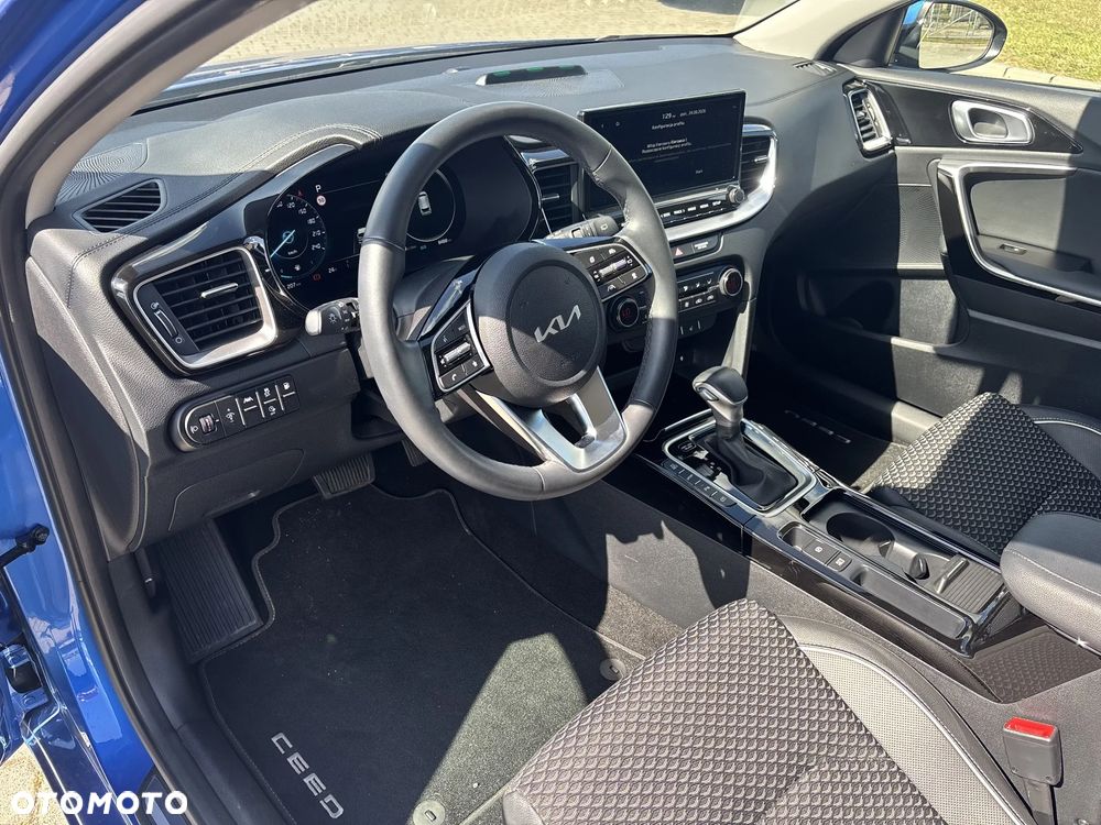 Kia Ceed 1.6 GDI PHEV Business Line DCT - 9
