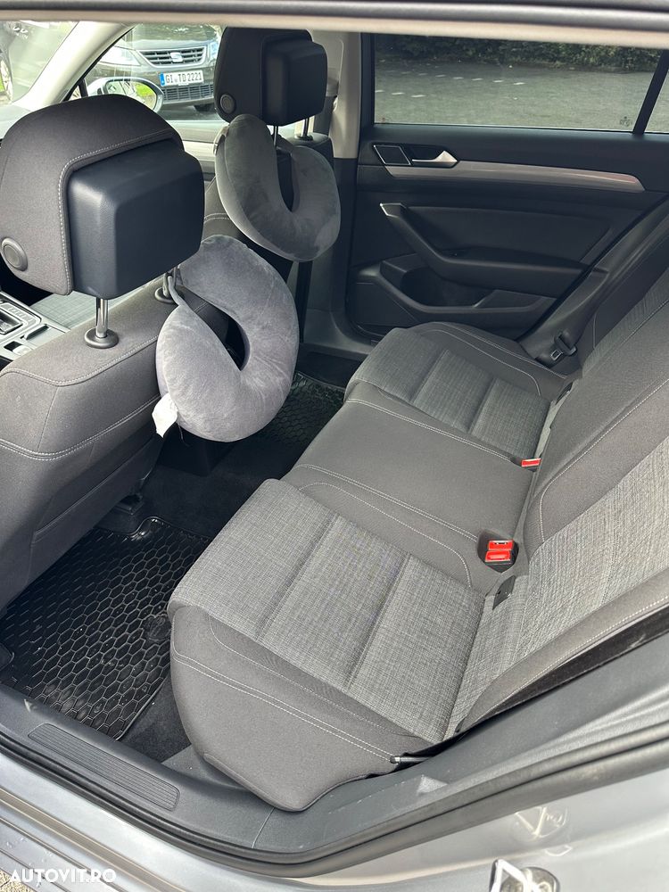 Volkswagen Passat 2.0 TDI SCR DSG Highline - 20
