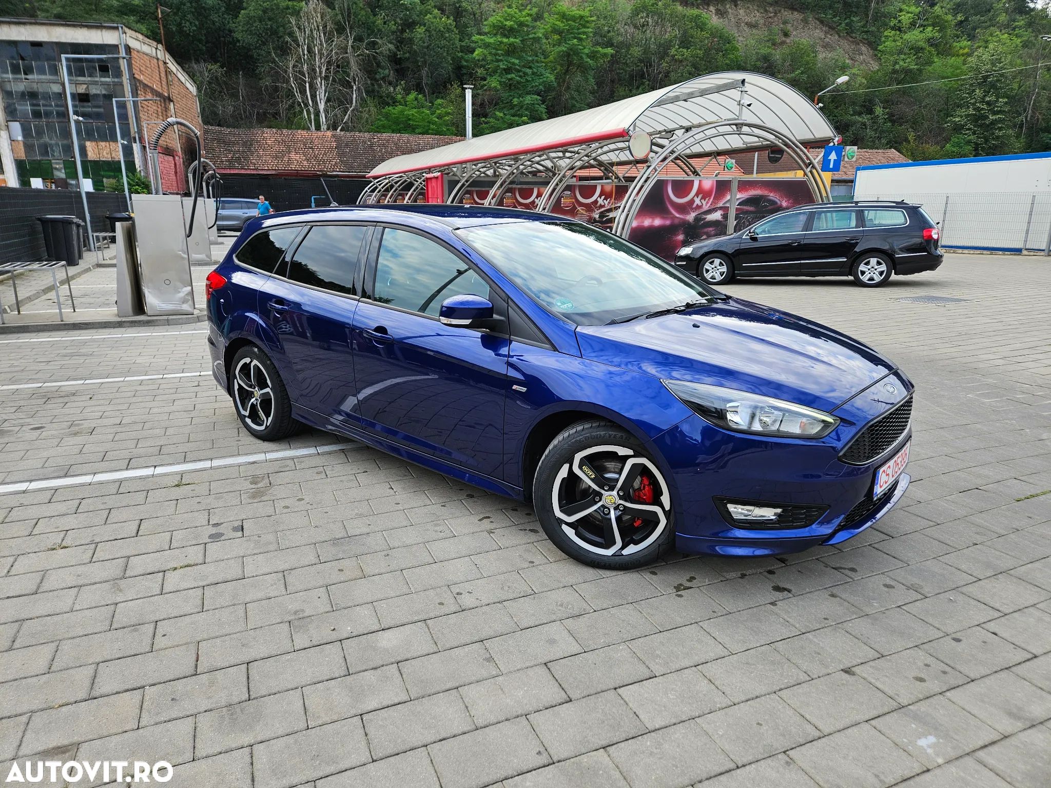 Ford Focus 1.5 EcoBoost Start-Stopp-System ST-LINE - 1