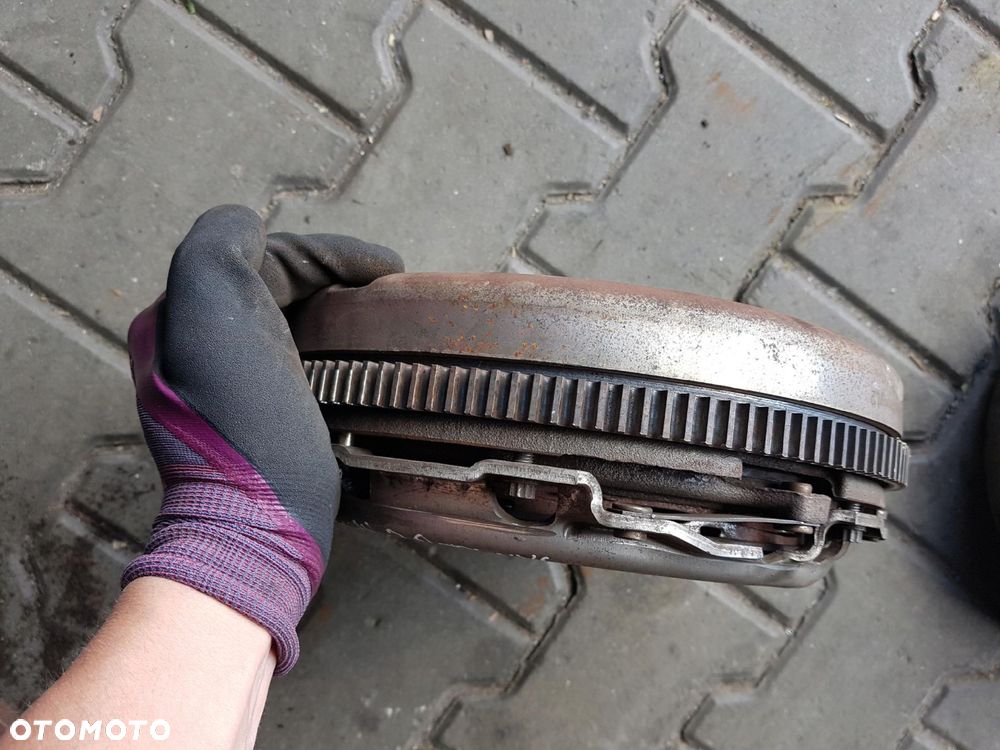 VW TIGUAN I 5N 06-15r 2.0 TDI CBA KOŁO DWUMASOWE - 3