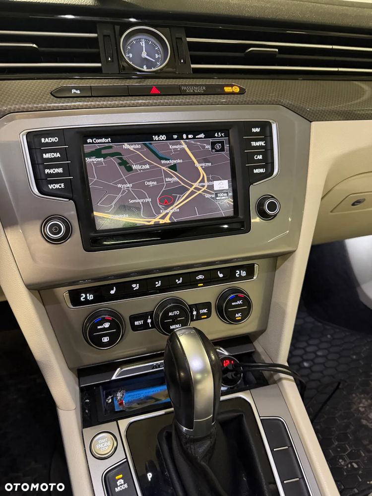 Volkswagen Passat Alltrack 2.0 TSI (BMT) 4Motion DSG - 14