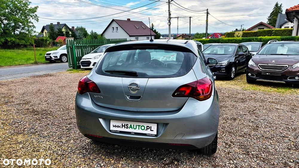 Opel Astra 1.6 Cosmo - 15