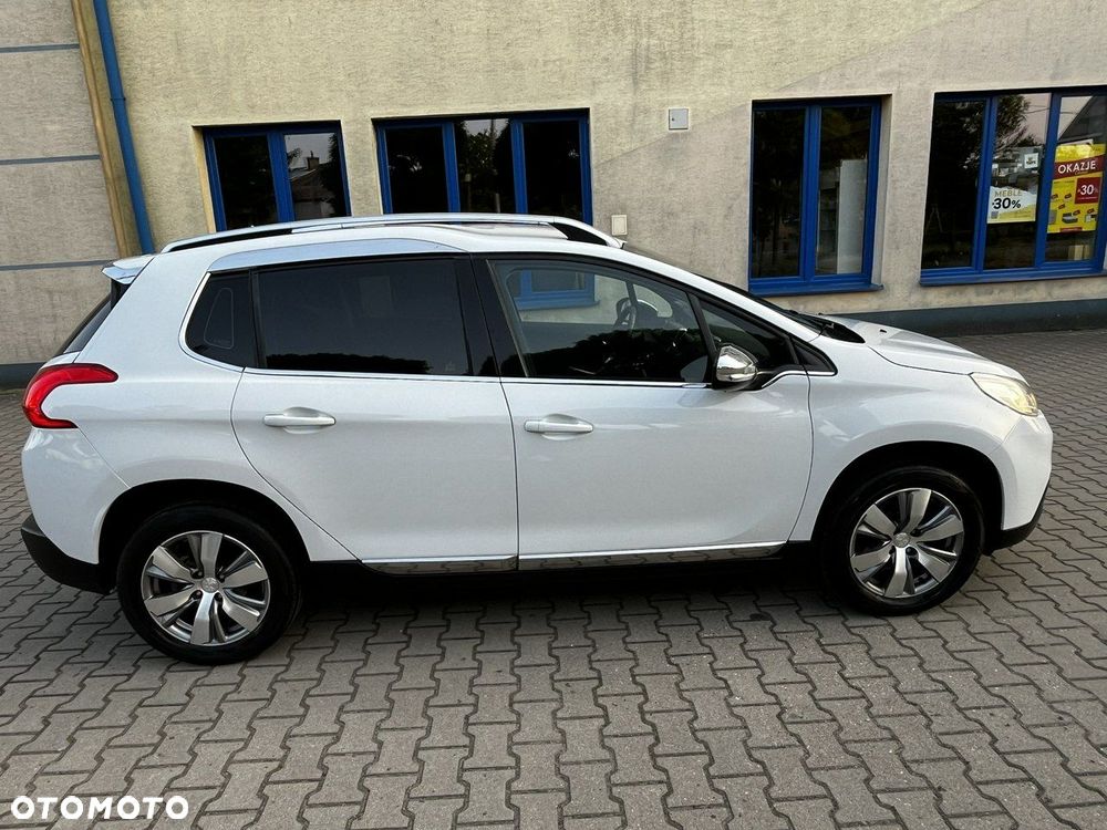 Peugeot 2008 - 12