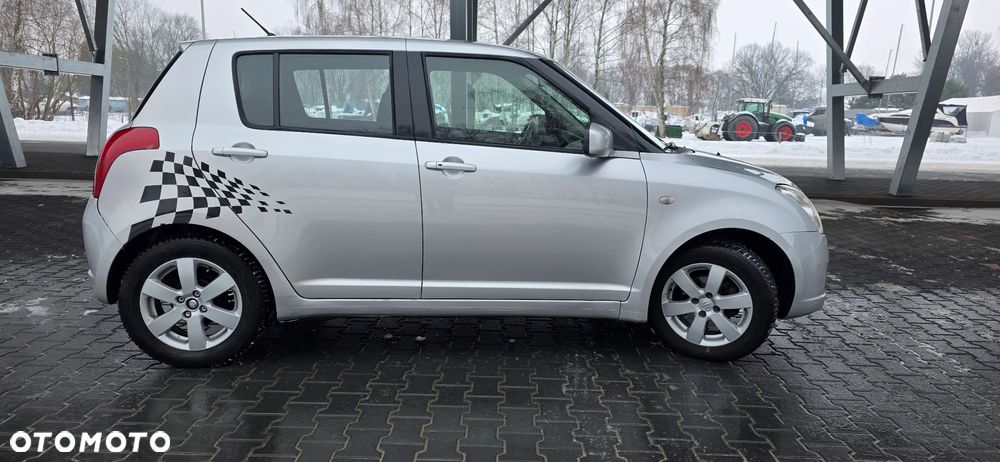 Suzuki Swift 1.3 GLX / Comfort - 29