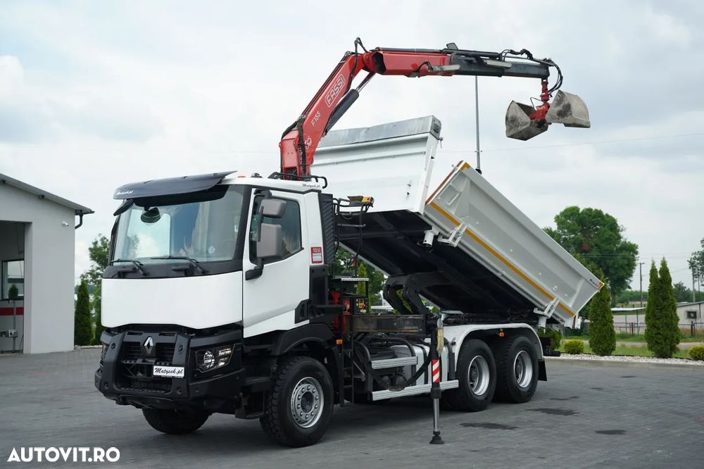 Renault C 430 / 6x4 / BASCULĂ CU 2 LATE / CUPLĂ HIDRAULICĂ + FASSI F155.A0.22 HDS / RADIOCOMANDĂ / ROTATOARE / CUPĂ / EURO 6 / - 2
