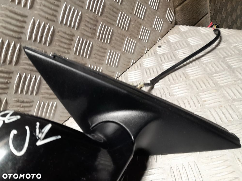 AUDI A4 B8 LUSTERKO PRAWE PRZEDNIE PRAWY PRZÓD KOLOR: LZ9Y UK - 2