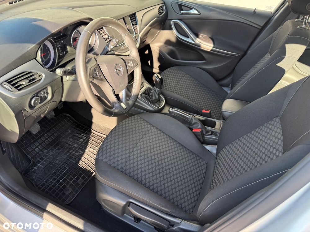 Opel Astra 1.2 T Edition S&S - 15