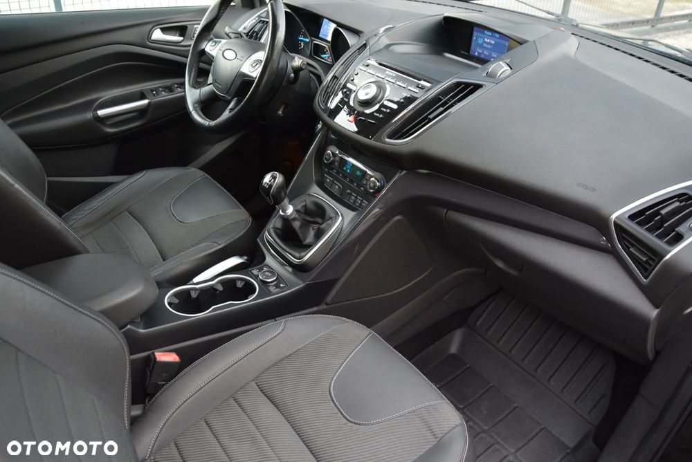 Ford Kuga 2.0 TDCi 2x4 Individual - 6