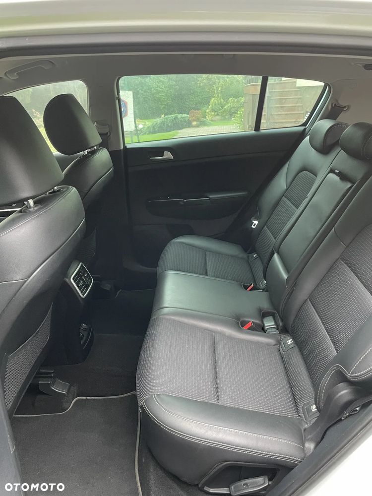Kia Sportage - 11