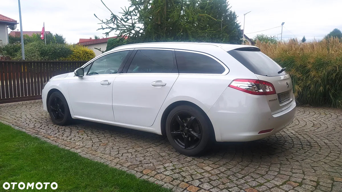 Peugeot 508 SW BlueHDi FAP 180 Automatik Stop&Start Allure - 2