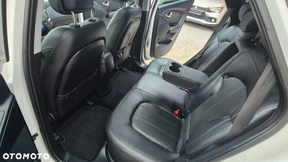 Hyundai ix35 2.0 4WD Automatik Premium - 24