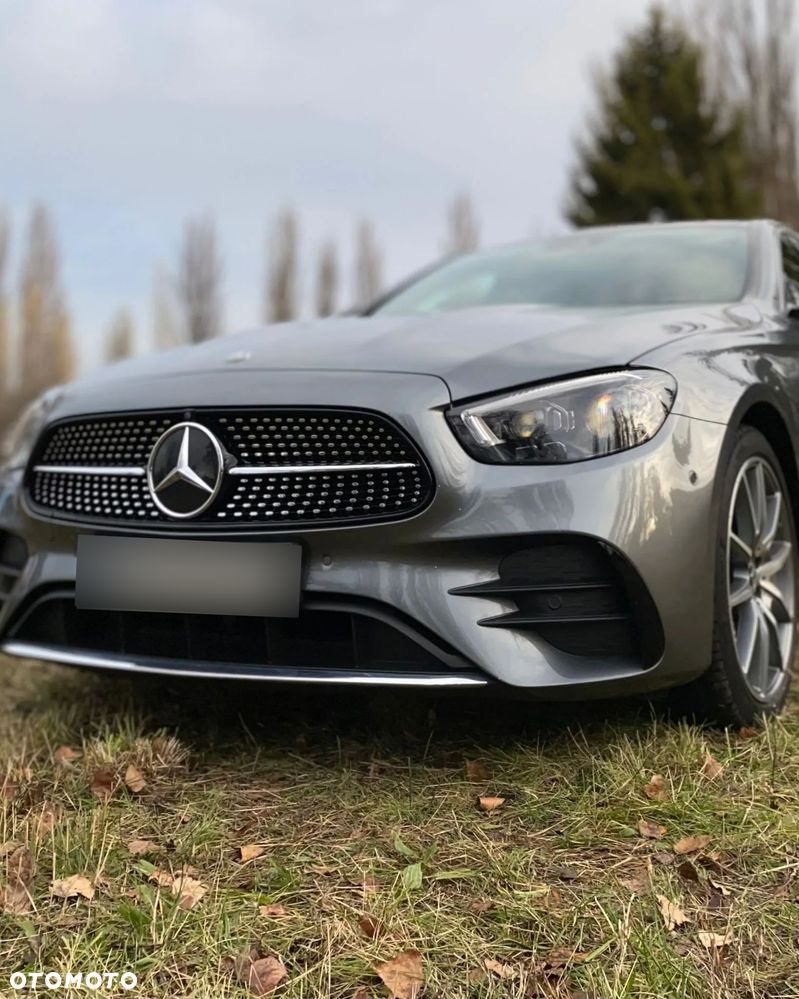 Mercedes-Benz Klasa E 220 d 9G-TRONIC - 22