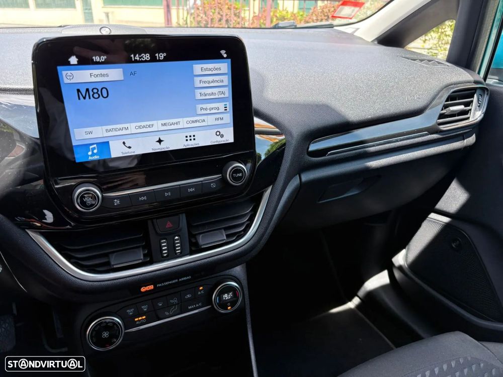 Ford Fiesta 1.0 T EcoBoost Titanium - 47