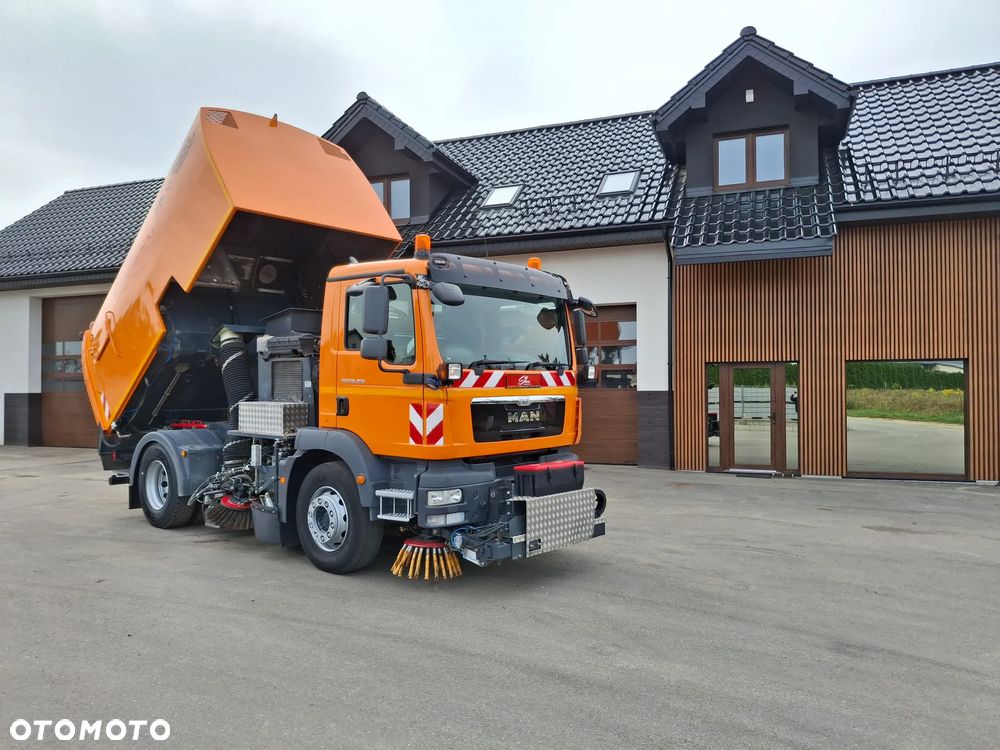 MAN TGM 18.250 Zamiatarka Kupper Weisser BROCK 2 Silniki Euro 5 Odchwaszczarka Szczotki L/R Szczotka Przednia EUnited PM10 Kamery - 12