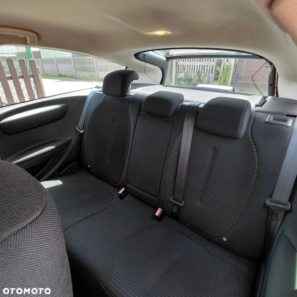 Citroën C4 1.6 16V by LOEB - 10