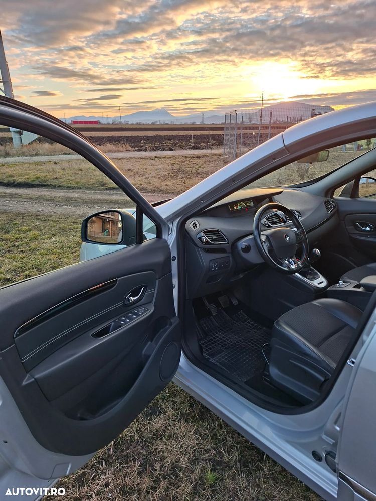 Renault Grand Scenic ENERGY dCi 110 LIMITED - 11