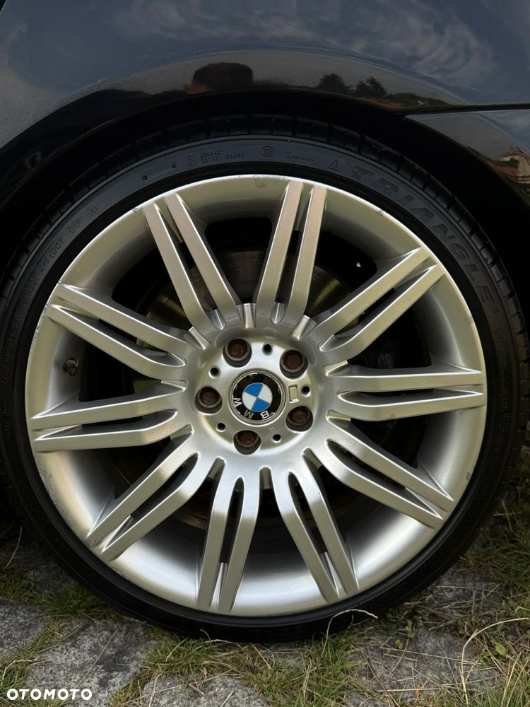BMW Seria 5 550i Sport-Aut Edition Sport - 7