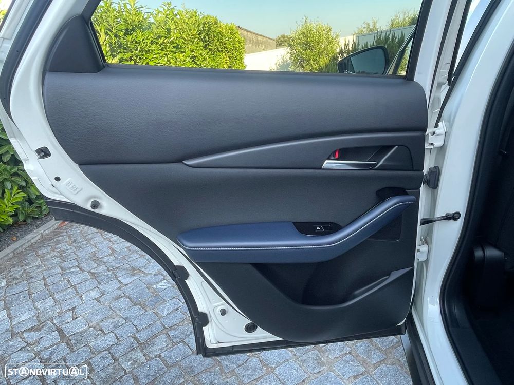 Mazda CX-30 1.8 Sky-D Evolve i-Active +Sport+Safety+Sound - 30