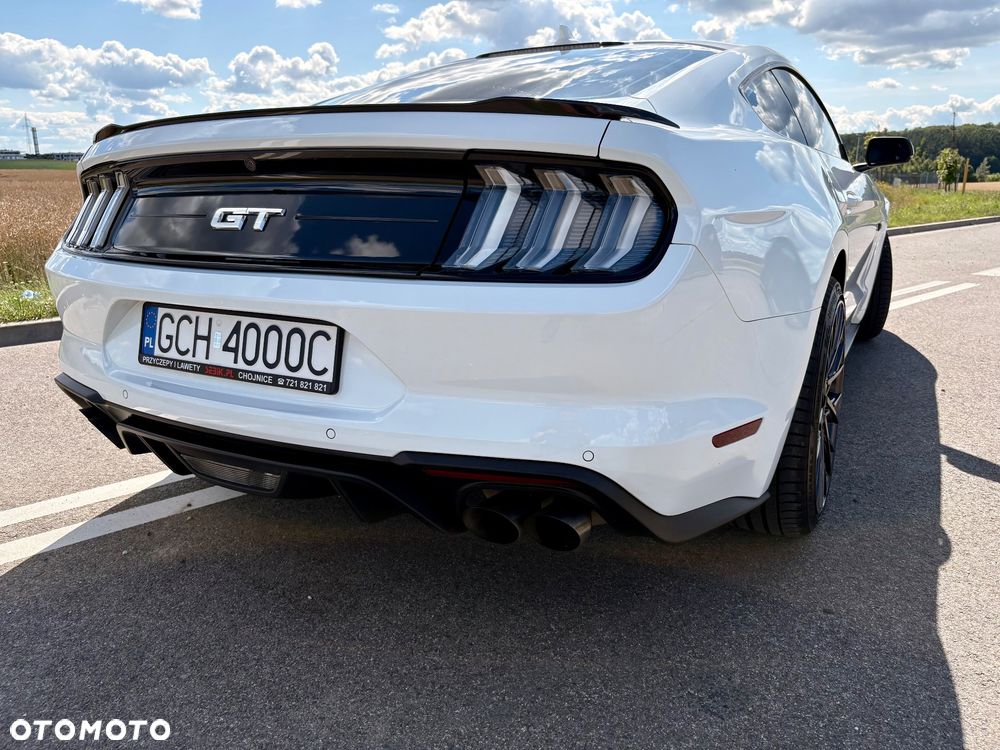 Ford Mustang - 38