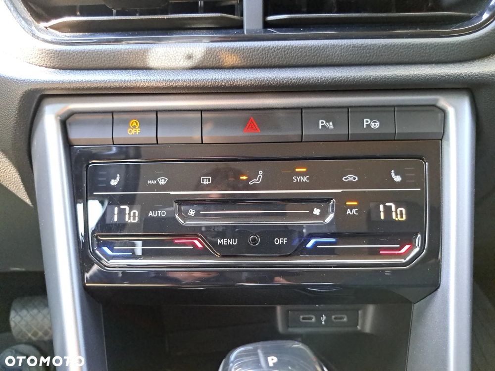 Volkswagen T-Roc 1.5 TSI Style DSG - 16