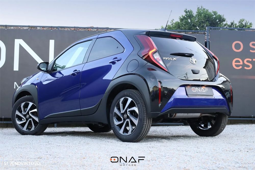 Toyota Aygo X Teamplayer - 14