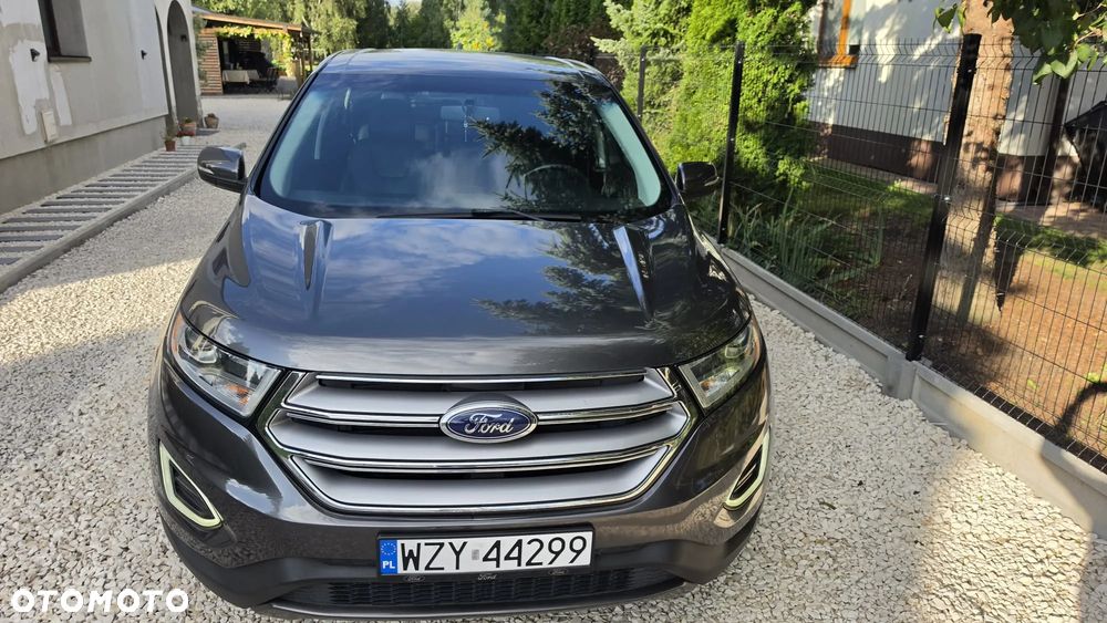 Ford Edge - 2