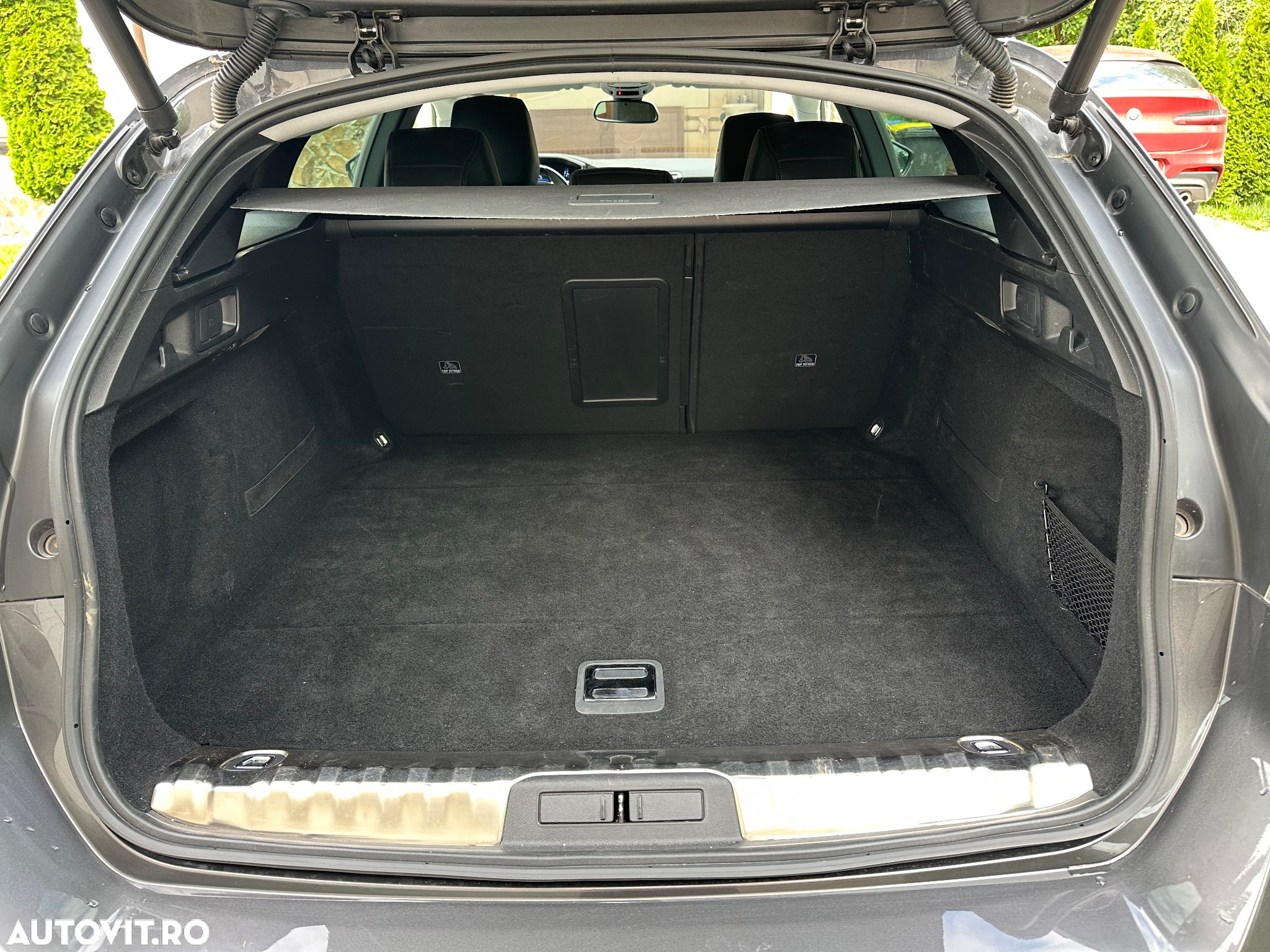 Peugeot 508 SW 1.2 PureTech S&S EAT8 Allure Pack - 18