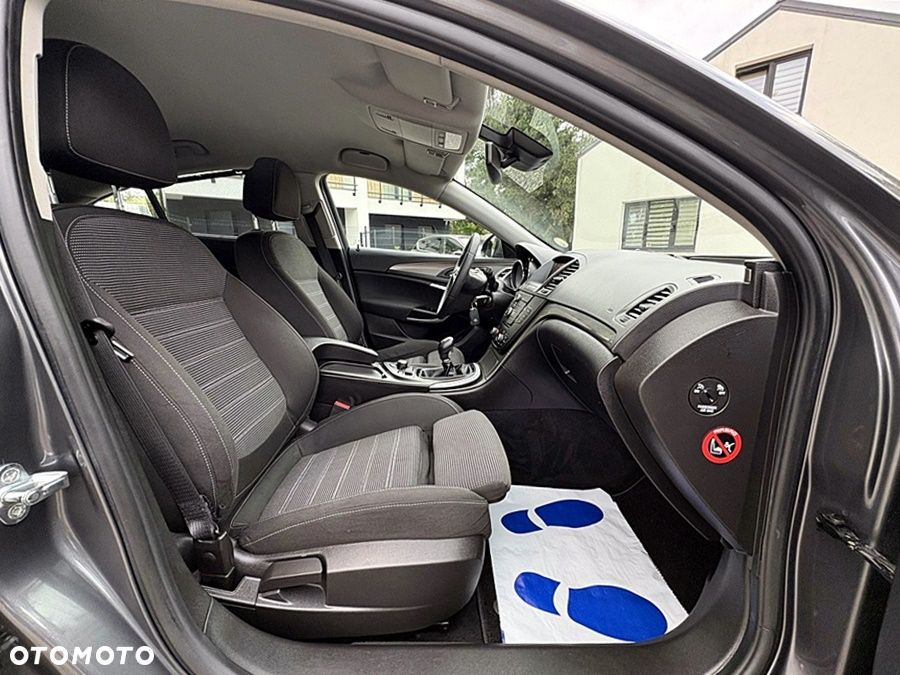 Opel Insignia 1.8 Design Edition - 29