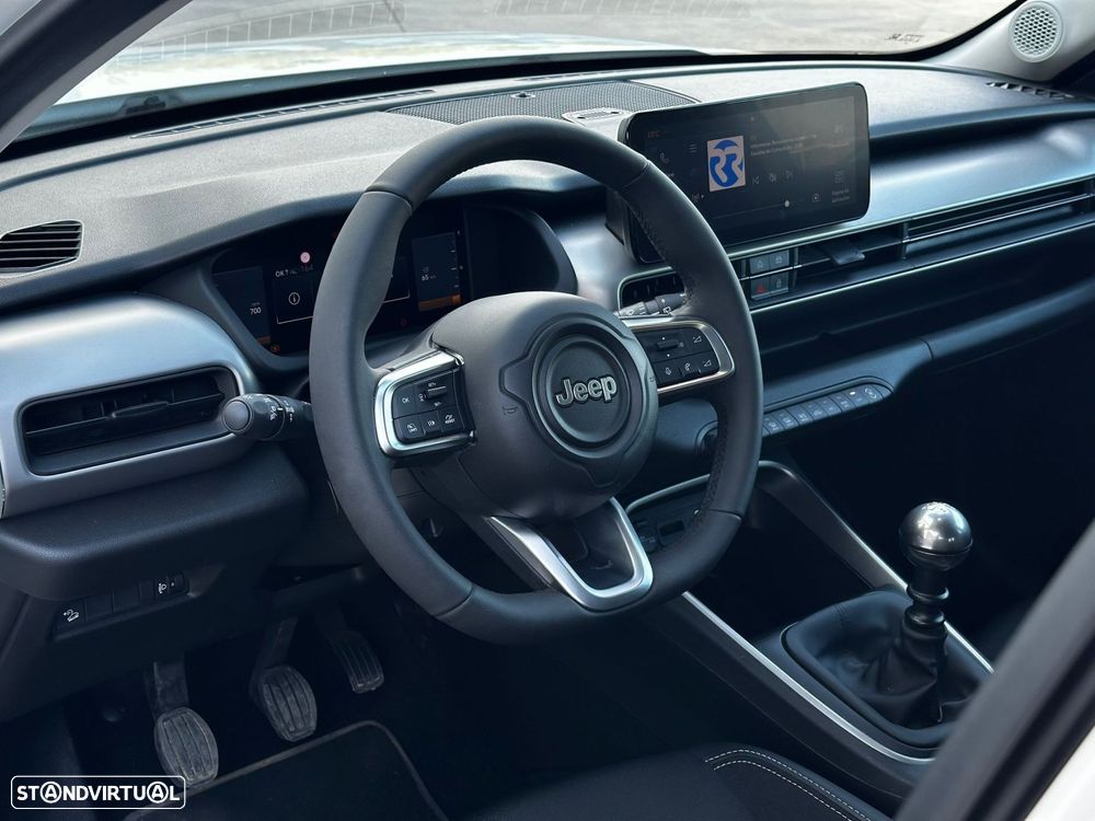 Jeep Avenger 1.2 GSE T3 Summit - 9