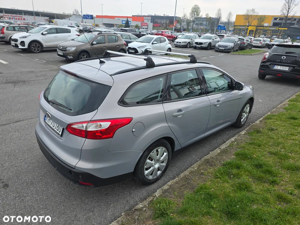 Ford Focus 1.6 Gold X (Trend) - 3