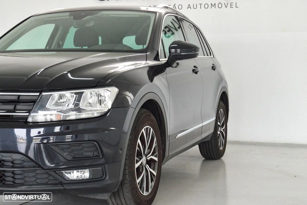 VW Tiguan 1.6 TDI Confortline - 23
