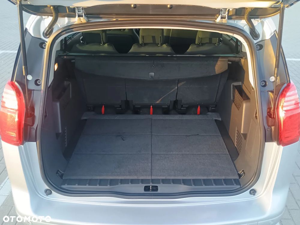 Peugeot 5008 BlueHDI 120 EAT6 Stop & Start Active - 22