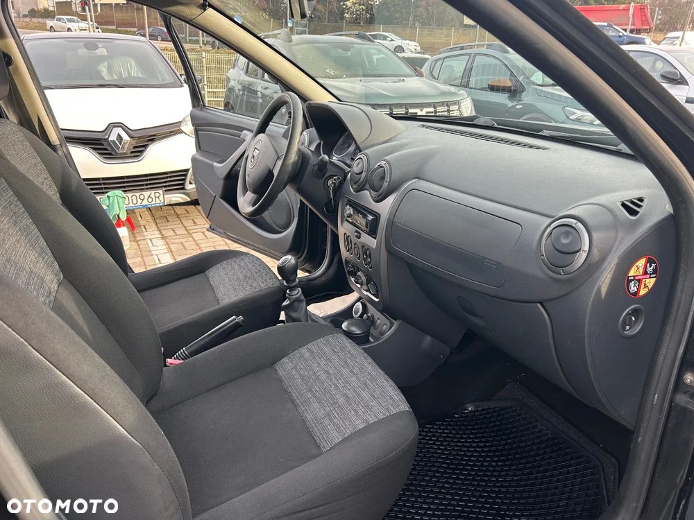 Dacia Duster 1.6 Ambiance 4x4 - 17