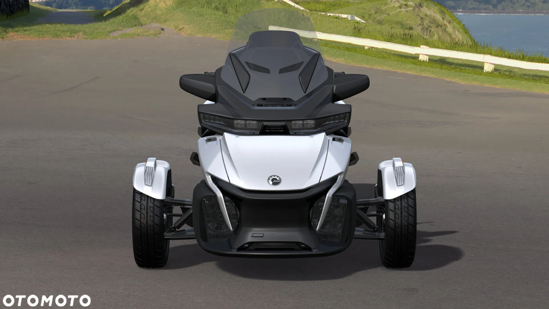 Can-Am Spyder - 8