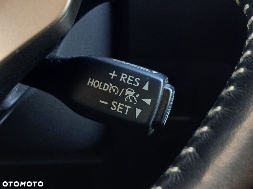Lexus NX 300h Business Edition AWD - 34