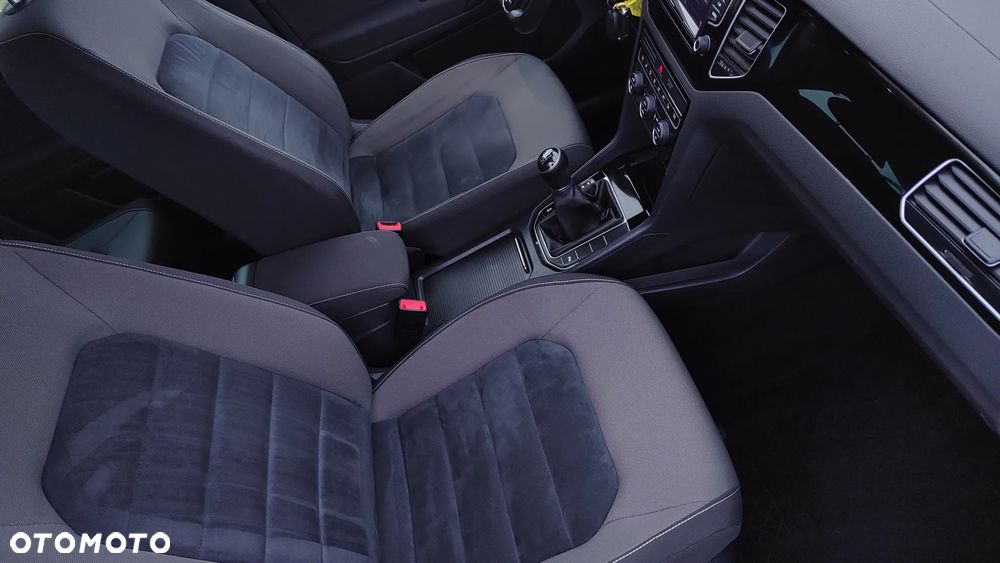 Volkswagen Golf Sportsvan - 14