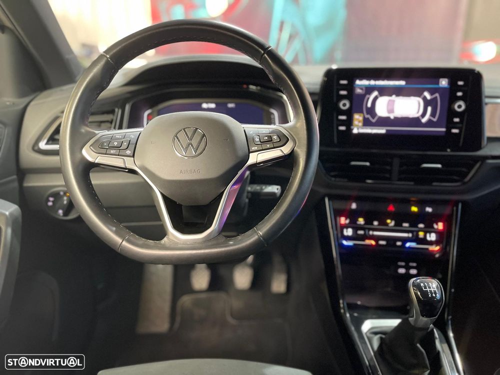 VW T-Roc 1.0 TSI Black Style - 37