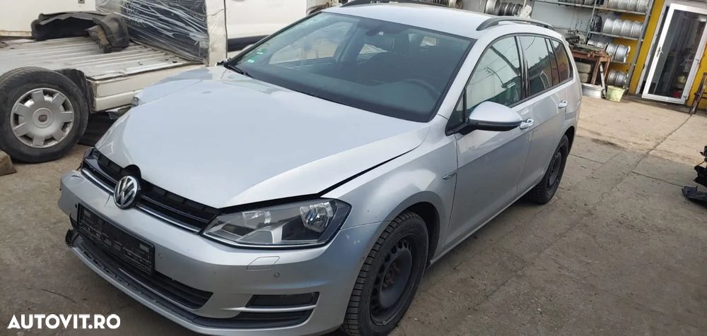 Dezmembrez Volkswagen Golf 7 - 1