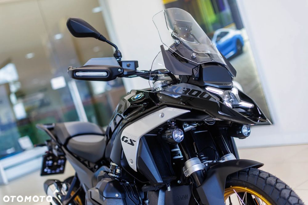 BMW R - 12