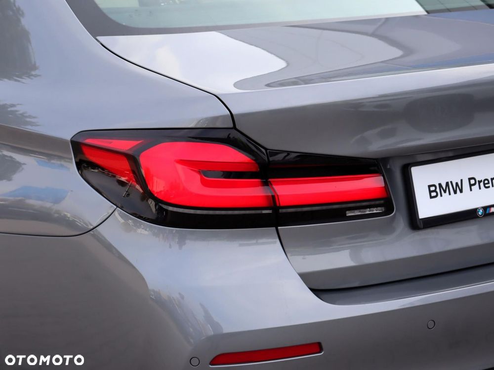 BMW Seria 5 - 24