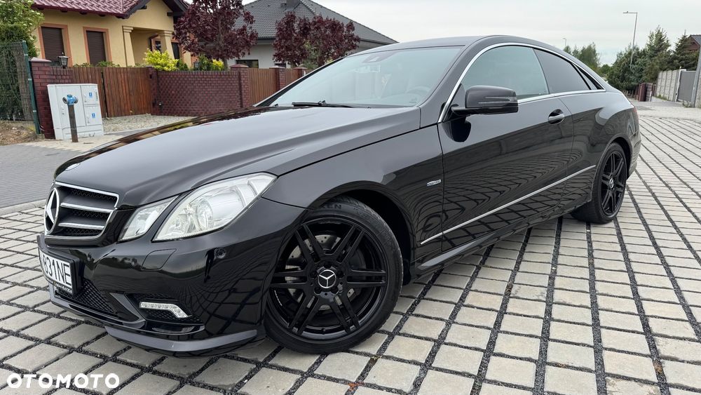 Mercedes-Benz Klasa E 250 CGI BlueEFFICIENCY Automatik Avantgarde - 4